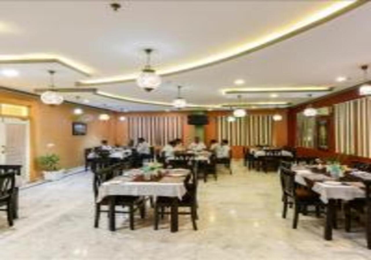 Hotel Chanakya Агра Екстер'єр фото