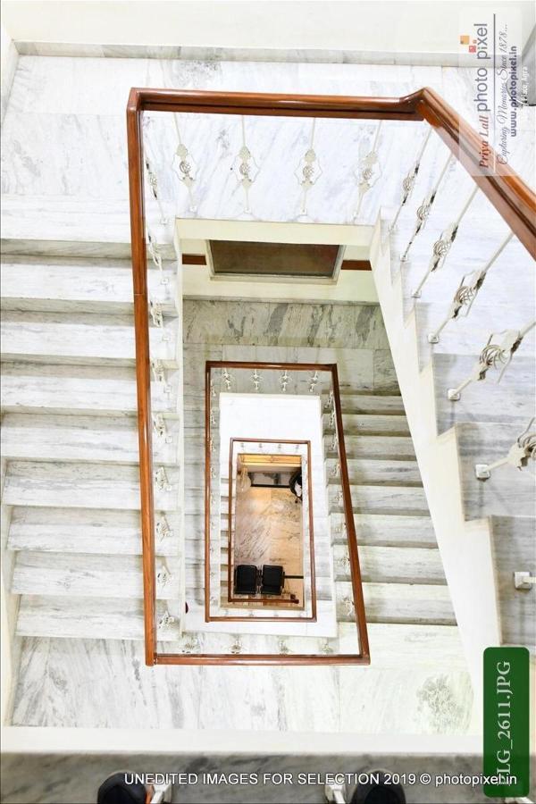 Hotel Chanakya Агра Екстер'єр фото