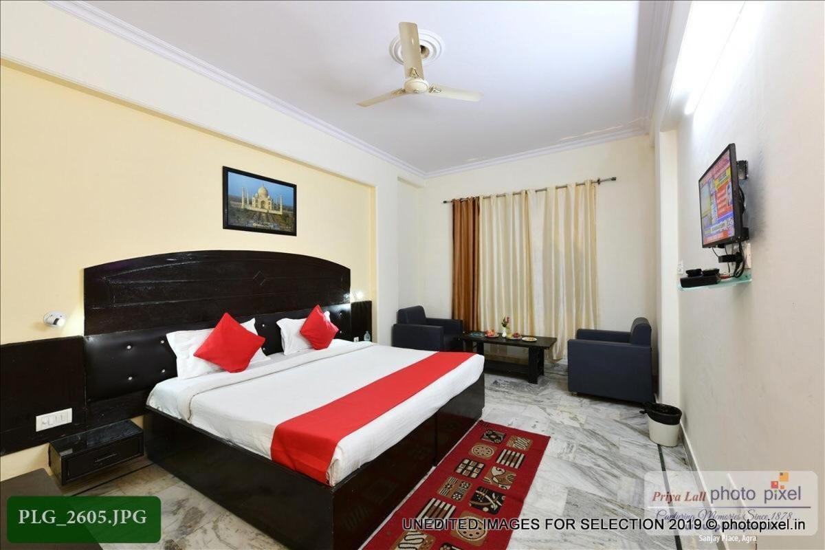 Hotel Chanakya Агра Екстер'єр фото