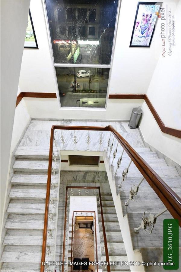 Hotel Chanakya Агра Екстер'єр фото
